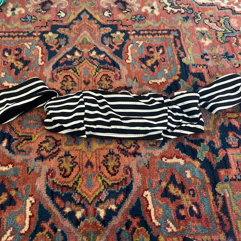 VITAMIN A BIKINI TOP NWT